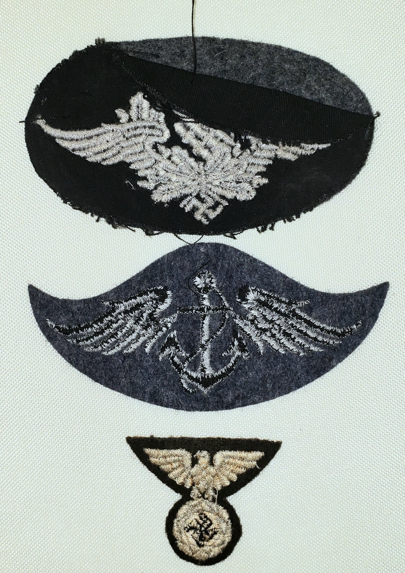 Luftwaffe Badges , insignia, related items.